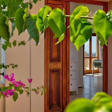 Charming Mz11 With Beautiful Coastal Views Aphrodite Hills Kouklia