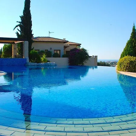 Charming Mz11 With Beautiful Coastal Views Aphrodite Hills 库克里亚
