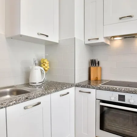 Charming Mz11 With Beautiful Coastal Views Aphrodite Hills דירה *